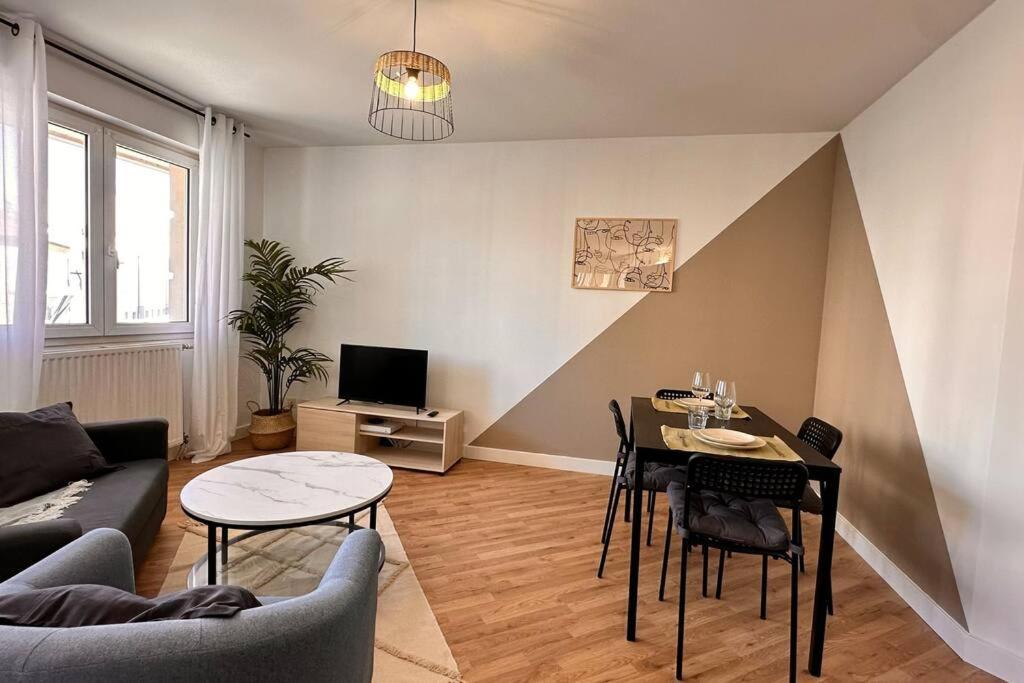 Villeurbanne • T2 Fraternite • Hostisy Екстериор снимка